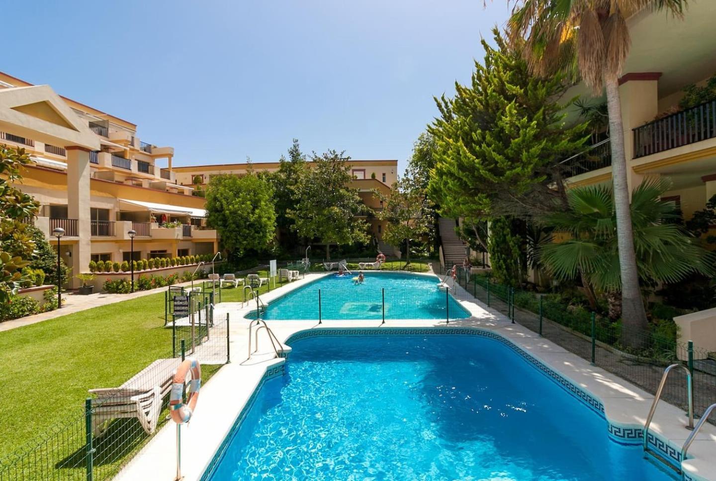 Oleholidays 526 Romana Playa Vistas Al Mar Marbella Exterior foto